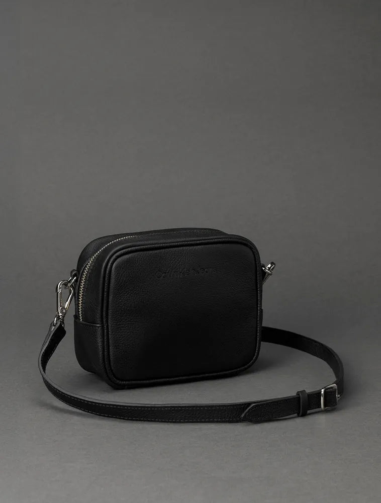 BOLSA CAMERA BAG CKJ FEM QUEIMA CK PRETO