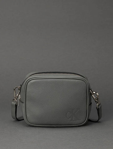 BOLSA CAMERA BAG CKJ FEM QUEIMA CK CHUMBO