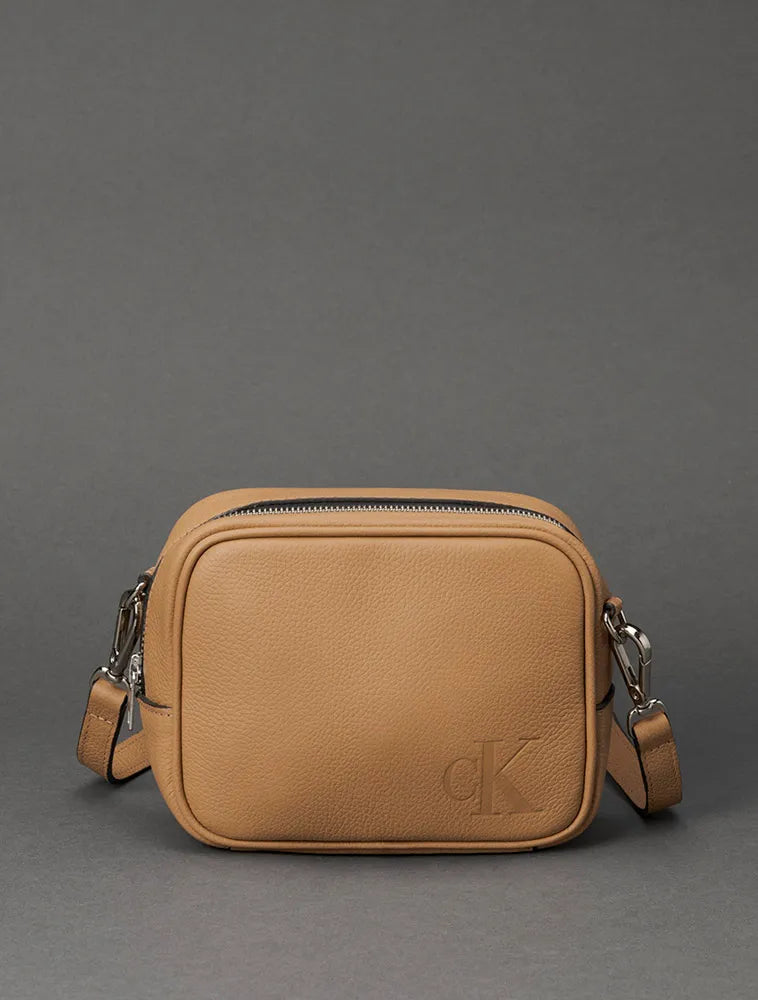 BOLSA CAMERA BAG CKJ FEM QUEIMA CK HAVANA