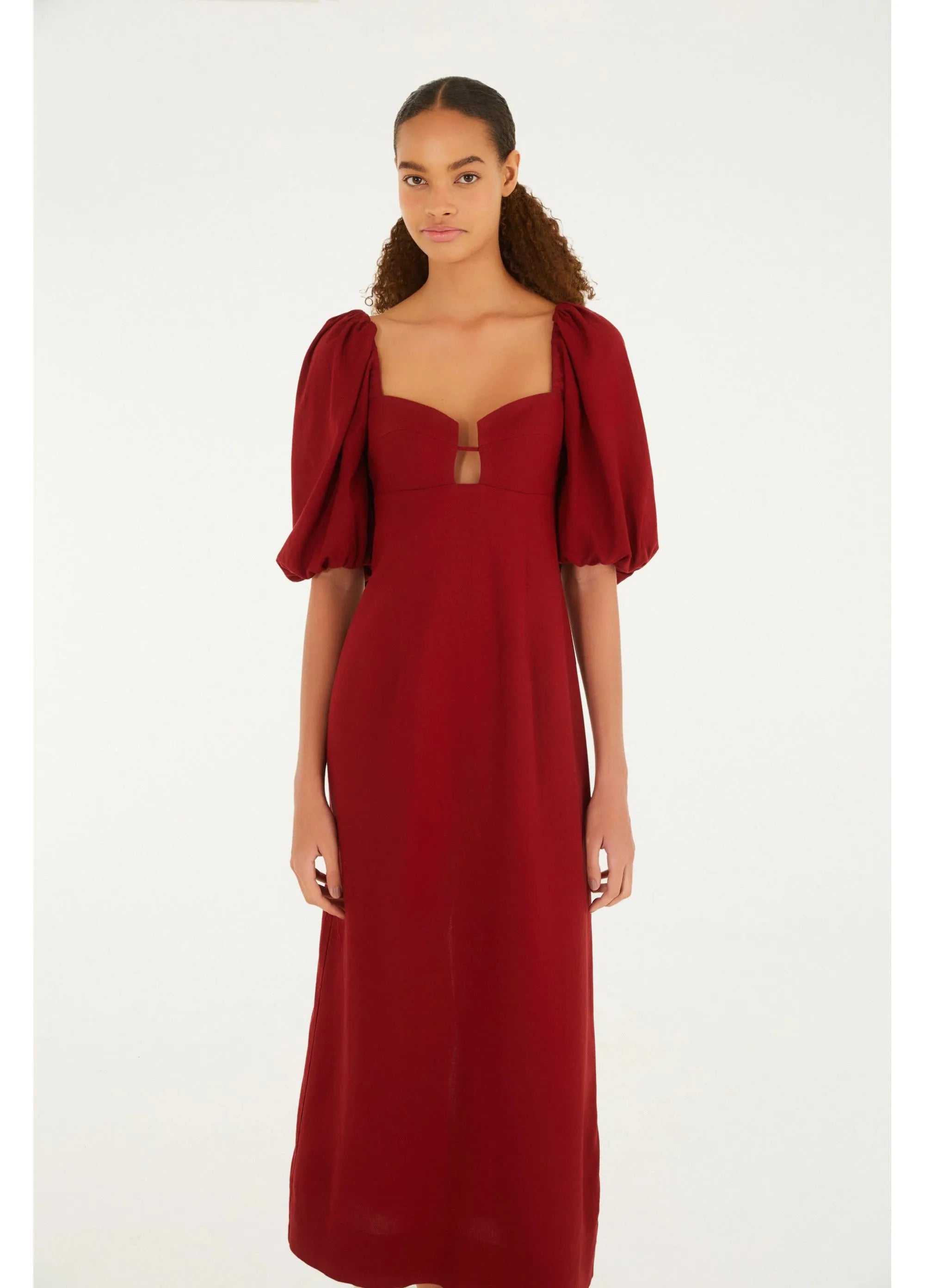 VESTIDO RETO MANGAS FARM VERMELHO ESCURO