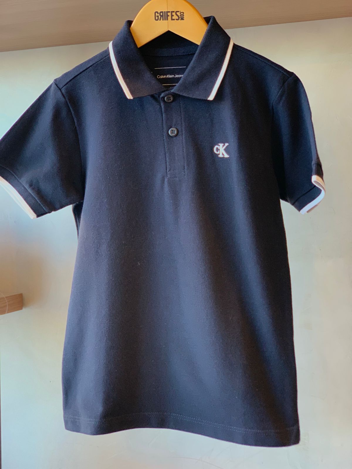 POLO CKJ KIDS MAS MC FRISO CK BORDADO PRETO