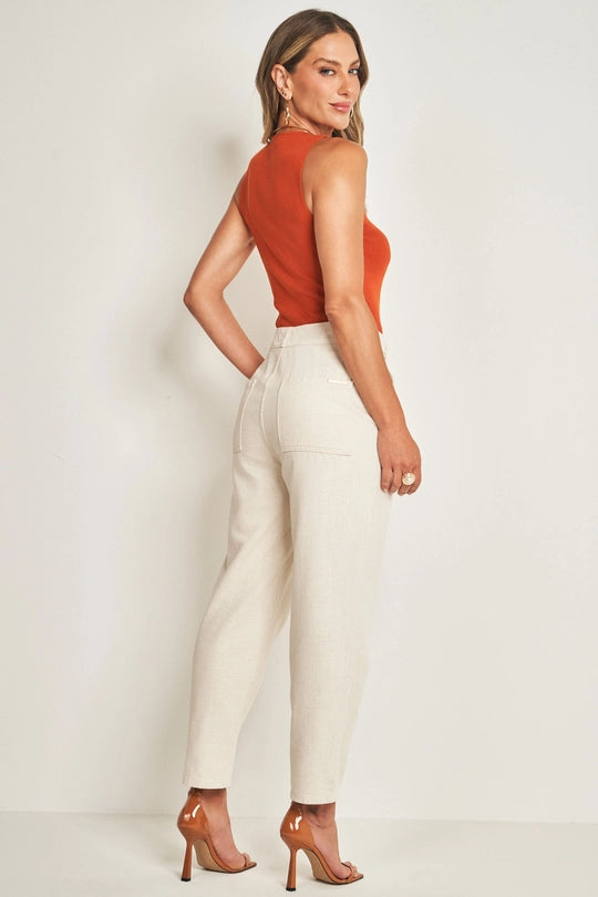 BLUSA FEM SEM MANGA EM TRICOT CONHAQUE