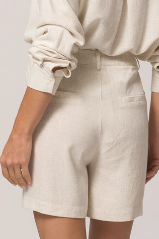 SHORTS FEM DE TECIDO FLAME VISCOLINHO NATURAL