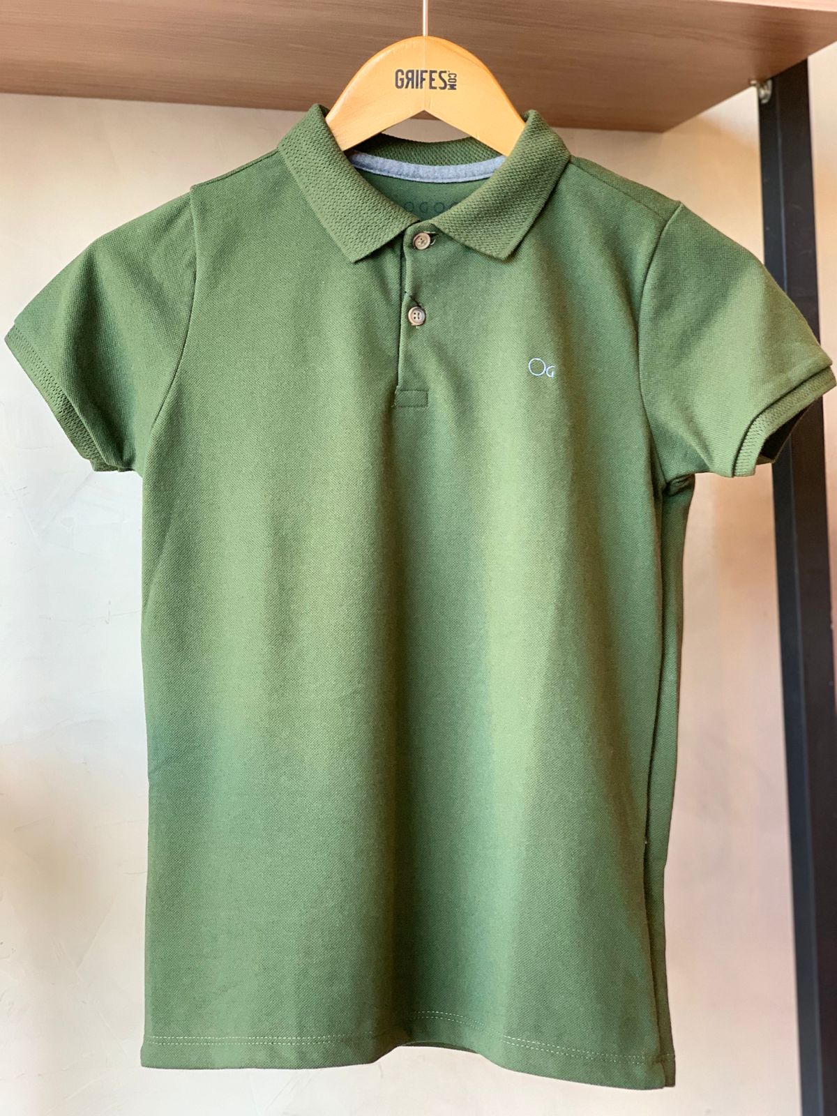 POLO OGOCHI INF MC ESSENCIAL SLIM VERDE FOLHA 041
