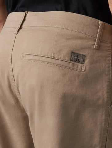 BERMUDA CKJ MAS COLOR CHINO CAQUI CLARO