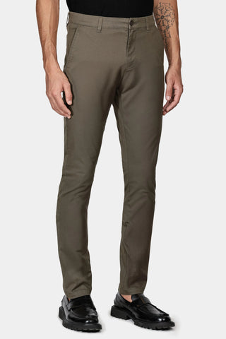CALCA ARAMIS CHINO SLIM CLASSICA SARJA VERDE MILITAR