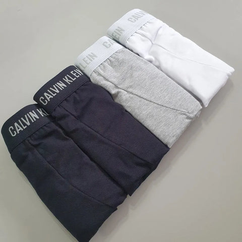 KIT 4 CUECAS CKJ MAS LOW RISE TRUNK PRETO/BRANCO/MESCLA