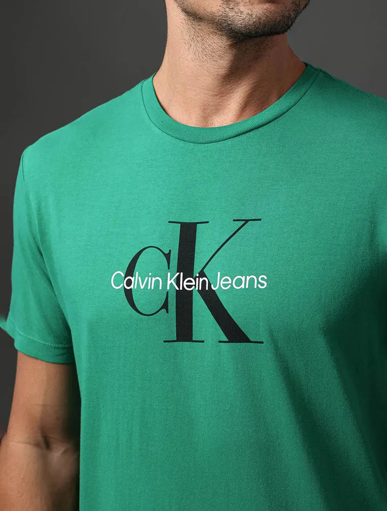 CAMISETA MC MAS CKJ RE ISSUE VERDE MEDIO