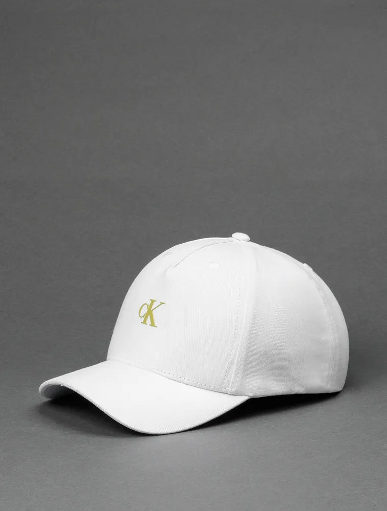 BONE MAS CKJ KIDS 5 GOMOS CK BRANCO