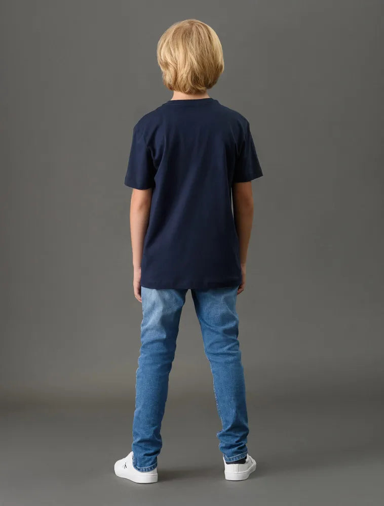 CAMISETA CKJ KIDS MAS MC LOGO SERIF FONT MARINHO