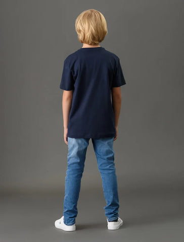 CAMISETA CKJ KIDS MAS MC LOGO SERIF FONT MARINHO