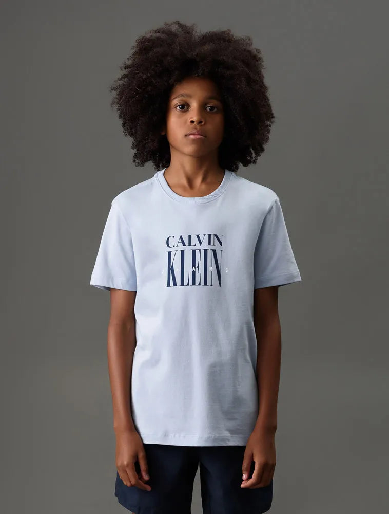 CAMISETA CKJ KIDS MAS MC LOGO SERIF FONT LAVANDA