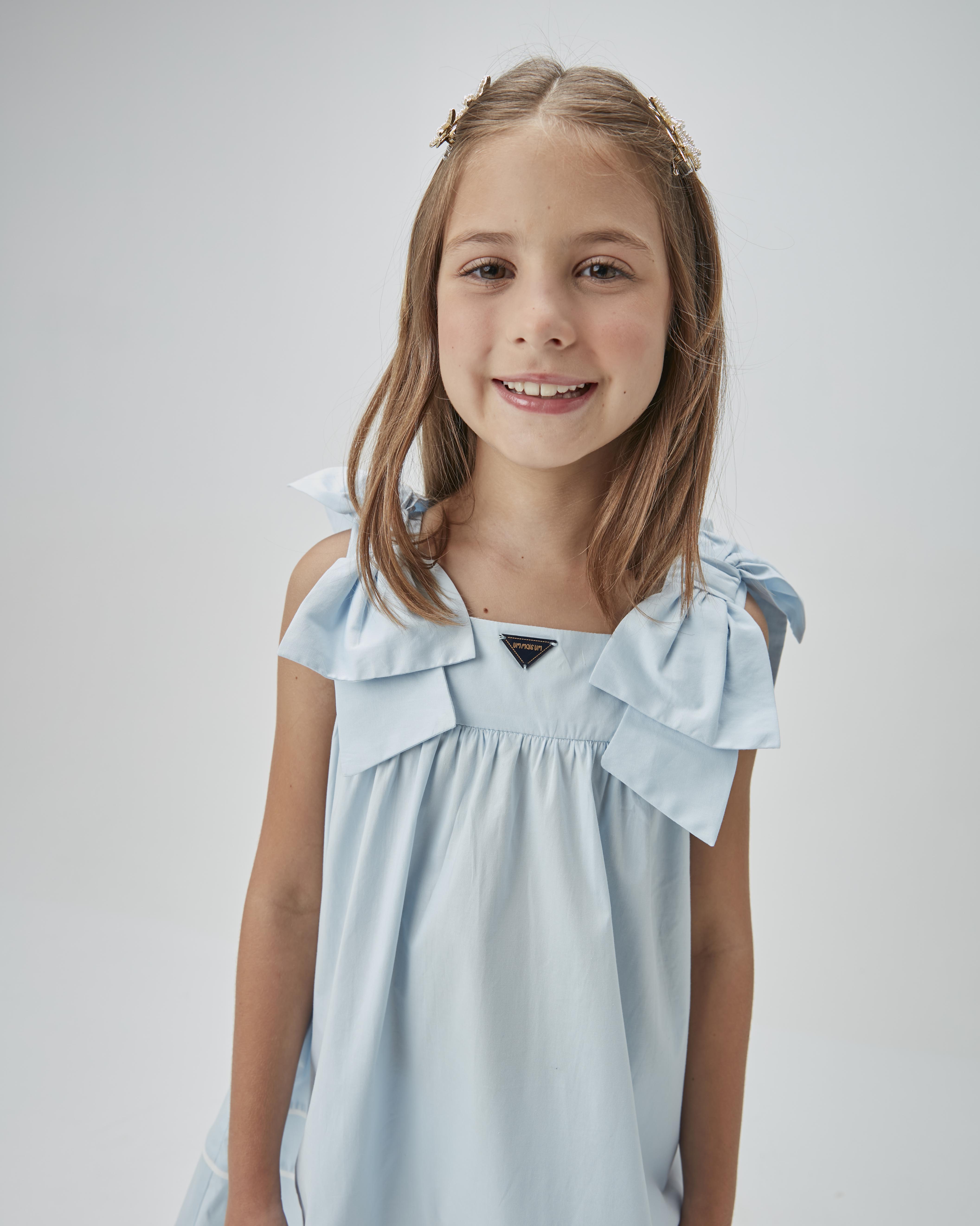 VESTIDO RODADO TRICOLINE DET LACO ALCA AZUL CLARO