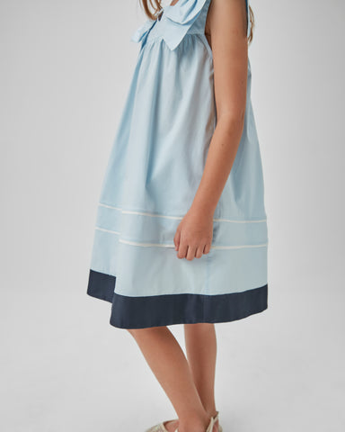 VESTIDO RODADO TRICOLINE DET LACO ALCA AZUL CLARO