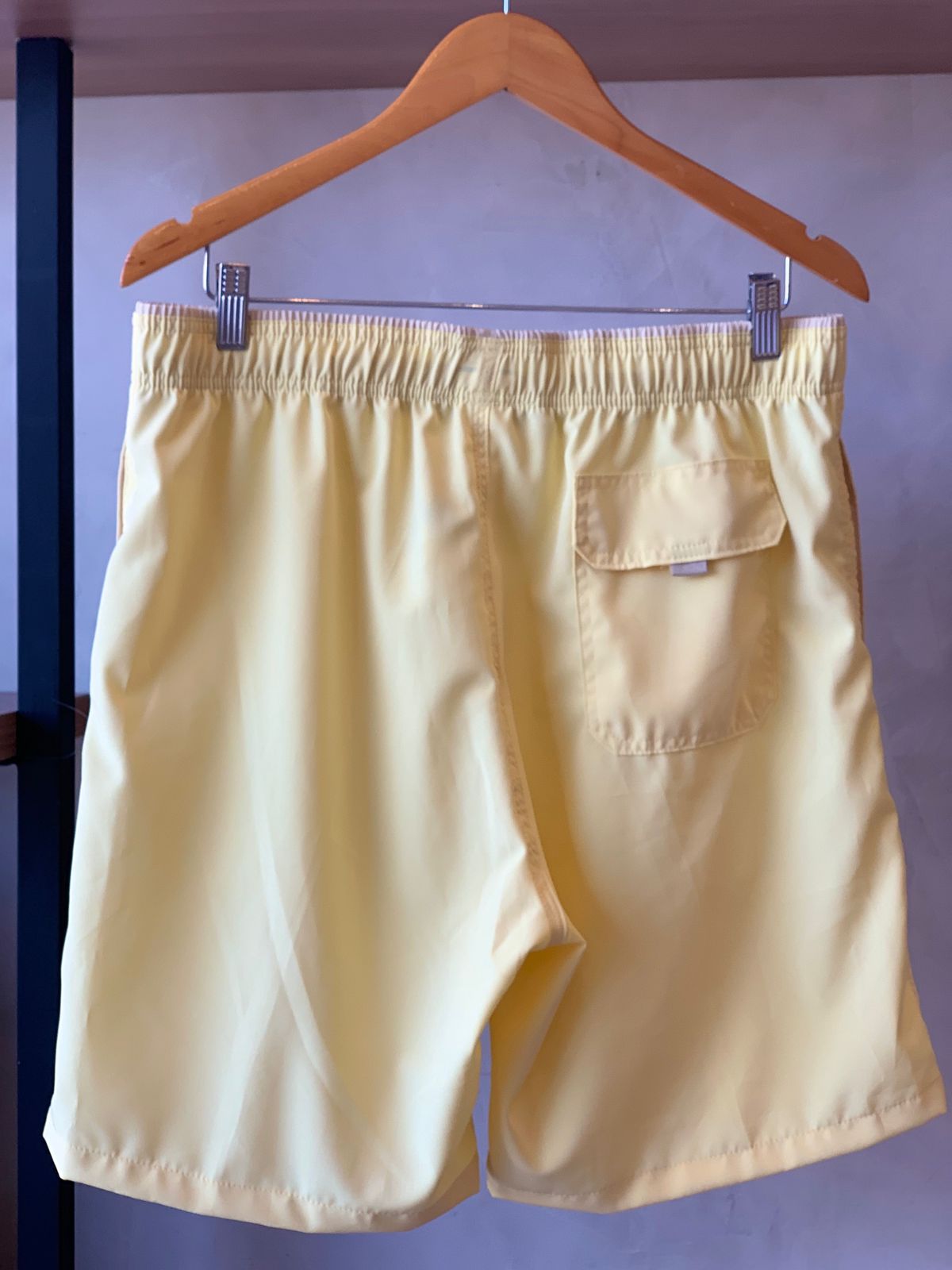 SHORT TACTEL MASC LISO JAIAL AMARELO CLARO/KHAKI