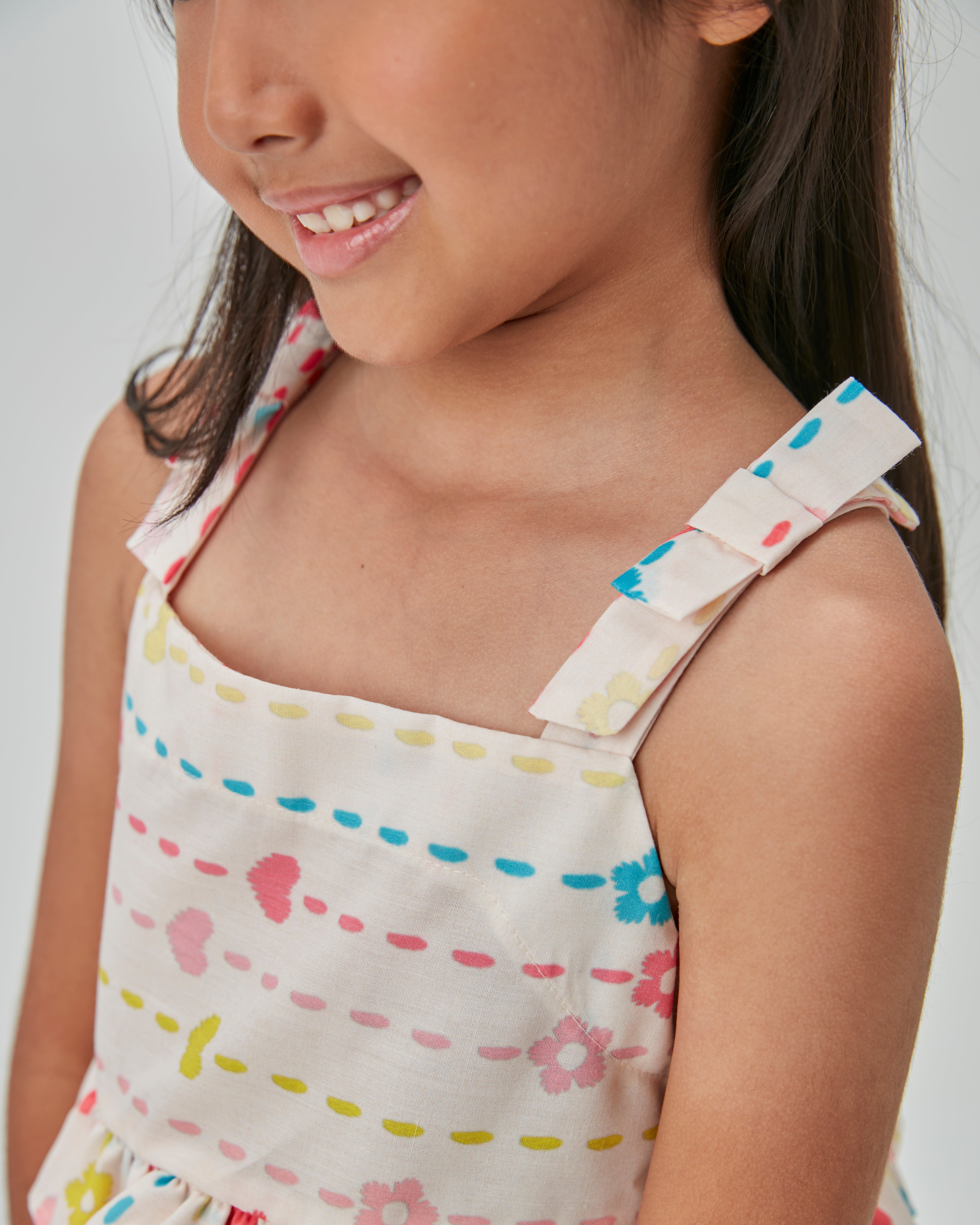 CONJ FEM BATA EST FLORES E SHORT SARJA GOIABA