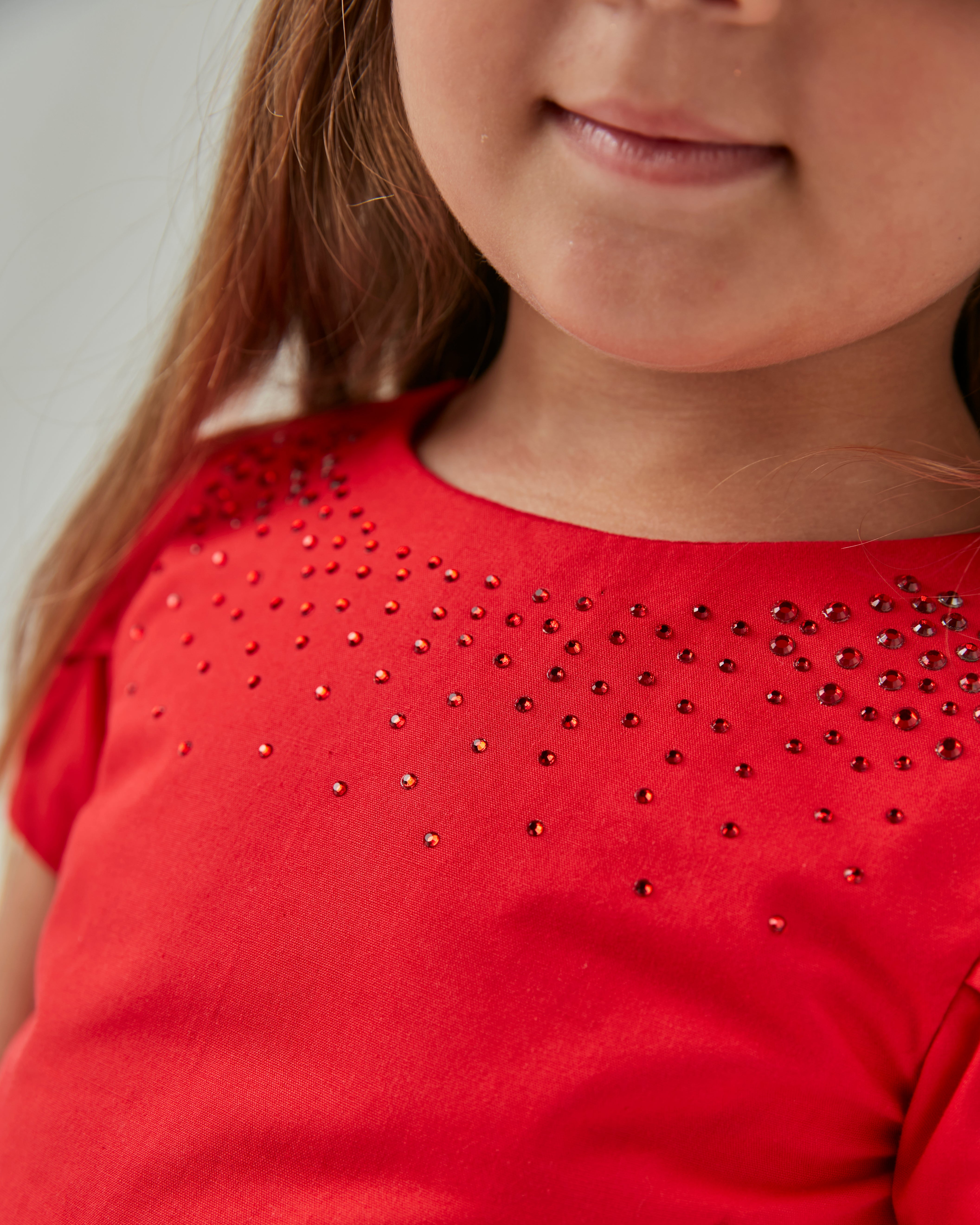 VESTIDO SAIA DE GOMOS E DETALHE STRASS VERMELHO