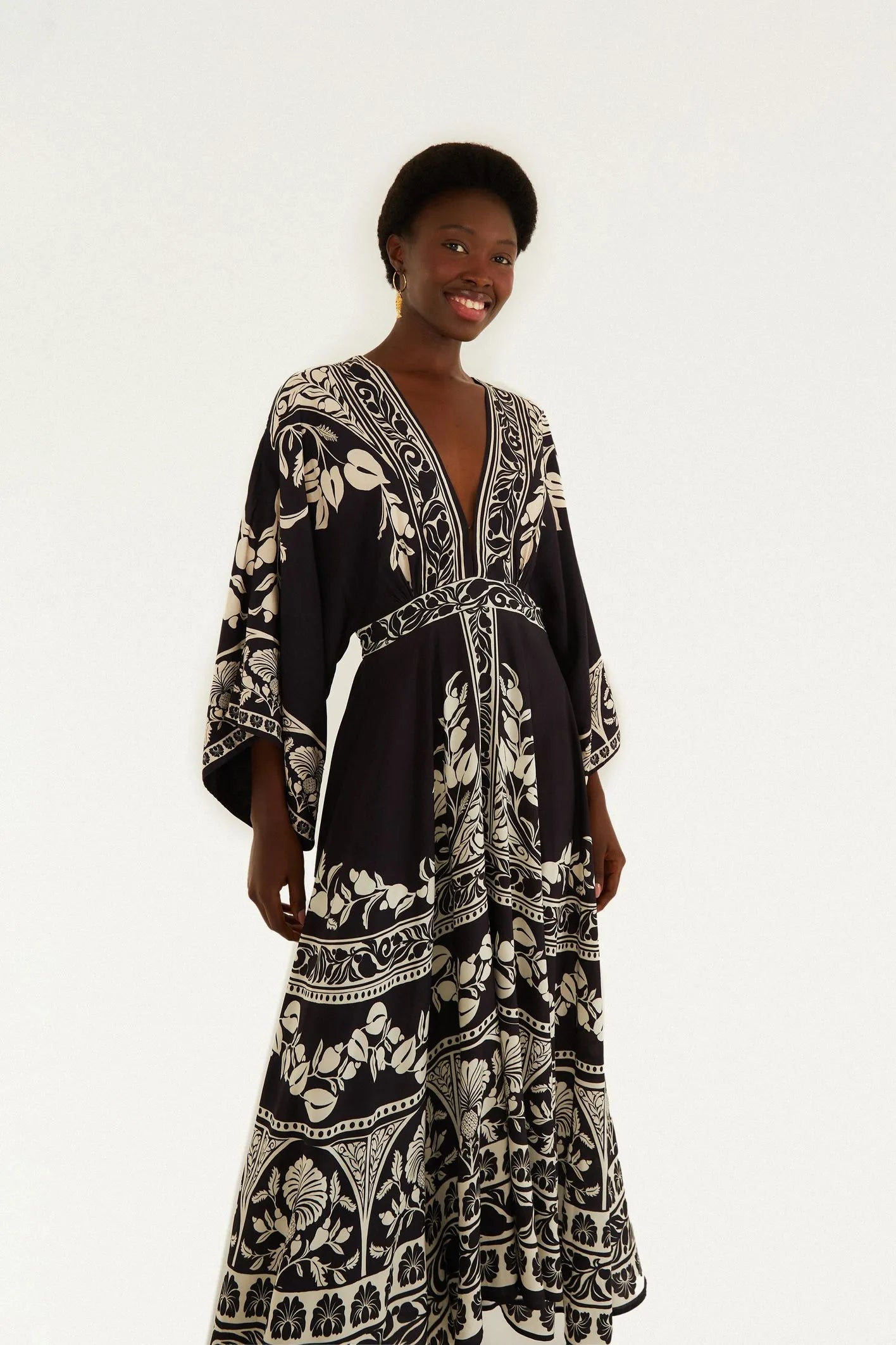 VESTIDO TSHIRT BIG SINTRA FARM PRETO