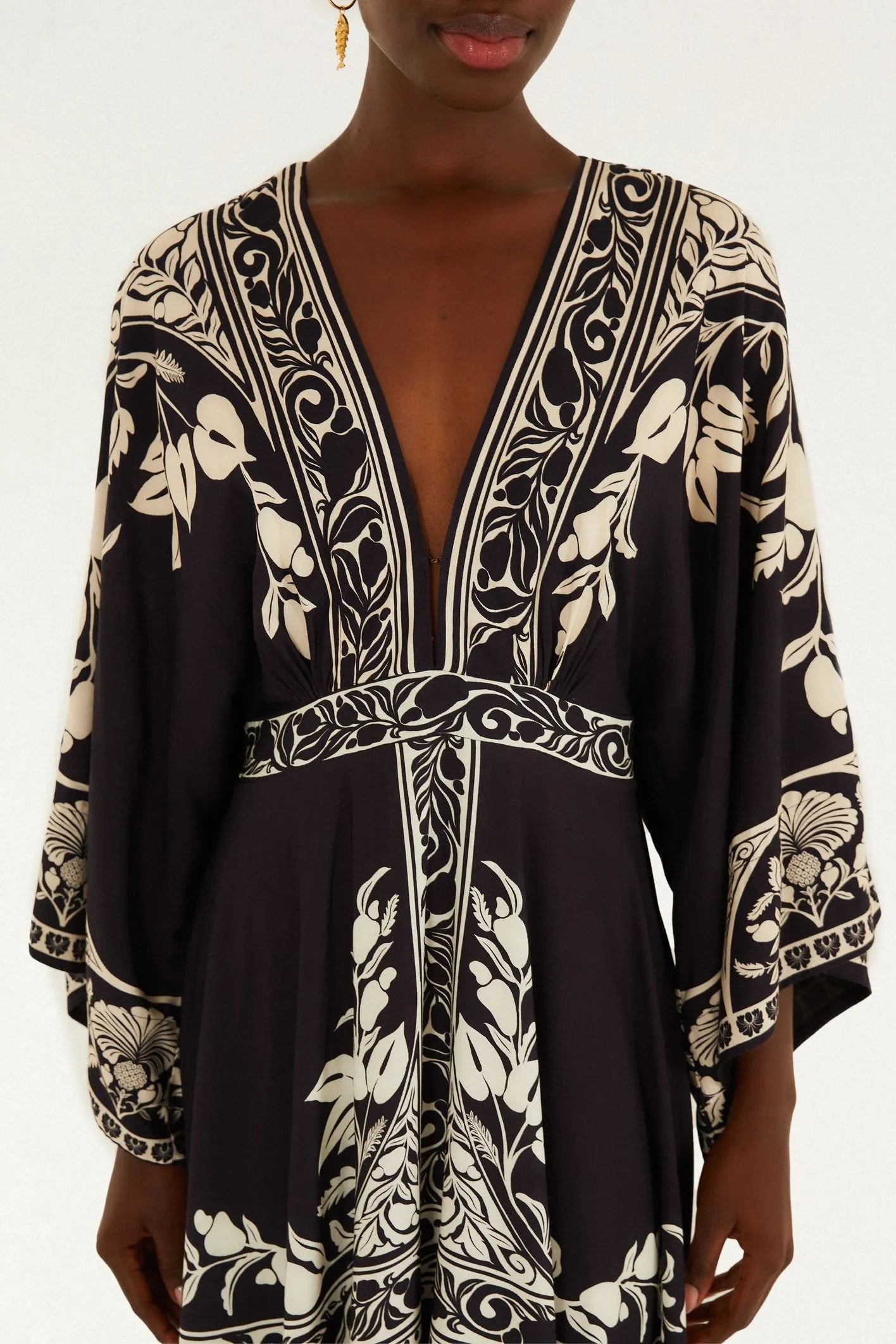 VESTIDO TSHIRT BIG SINTRA FARM PRETO