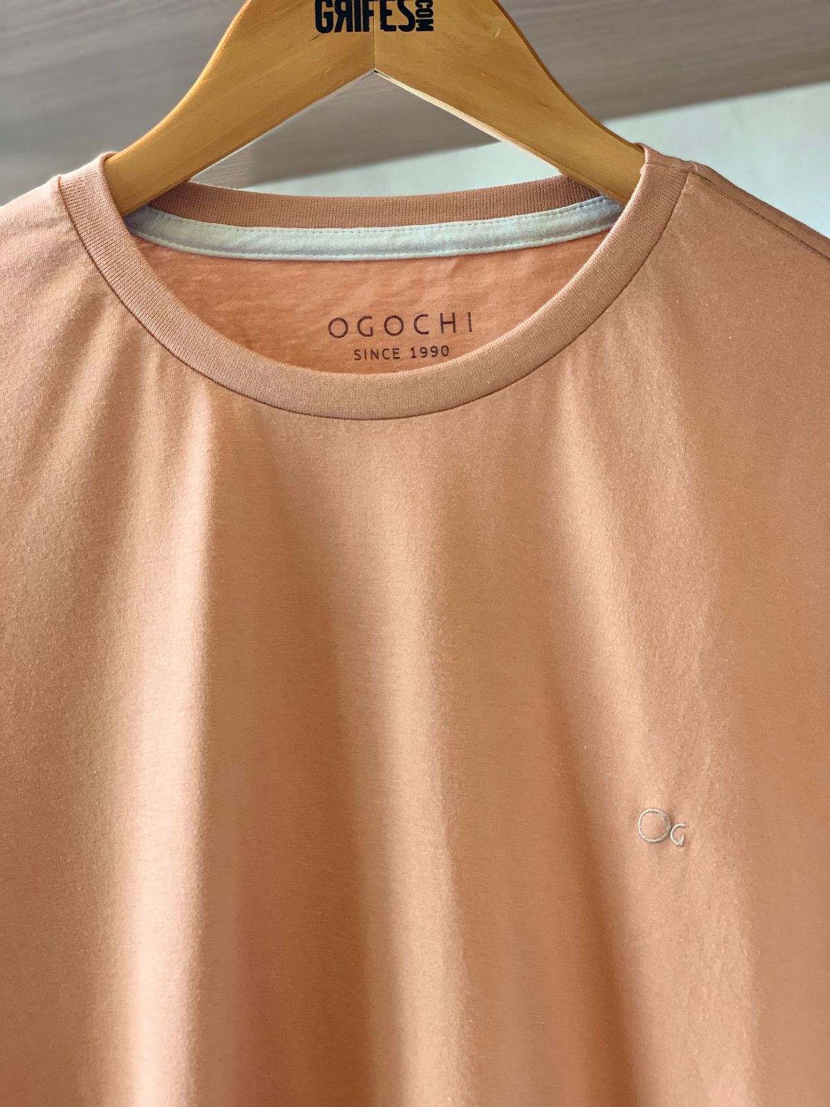 CAMISETA MAS MC ESSENCIAL OGOCHI CARAMELO 0082