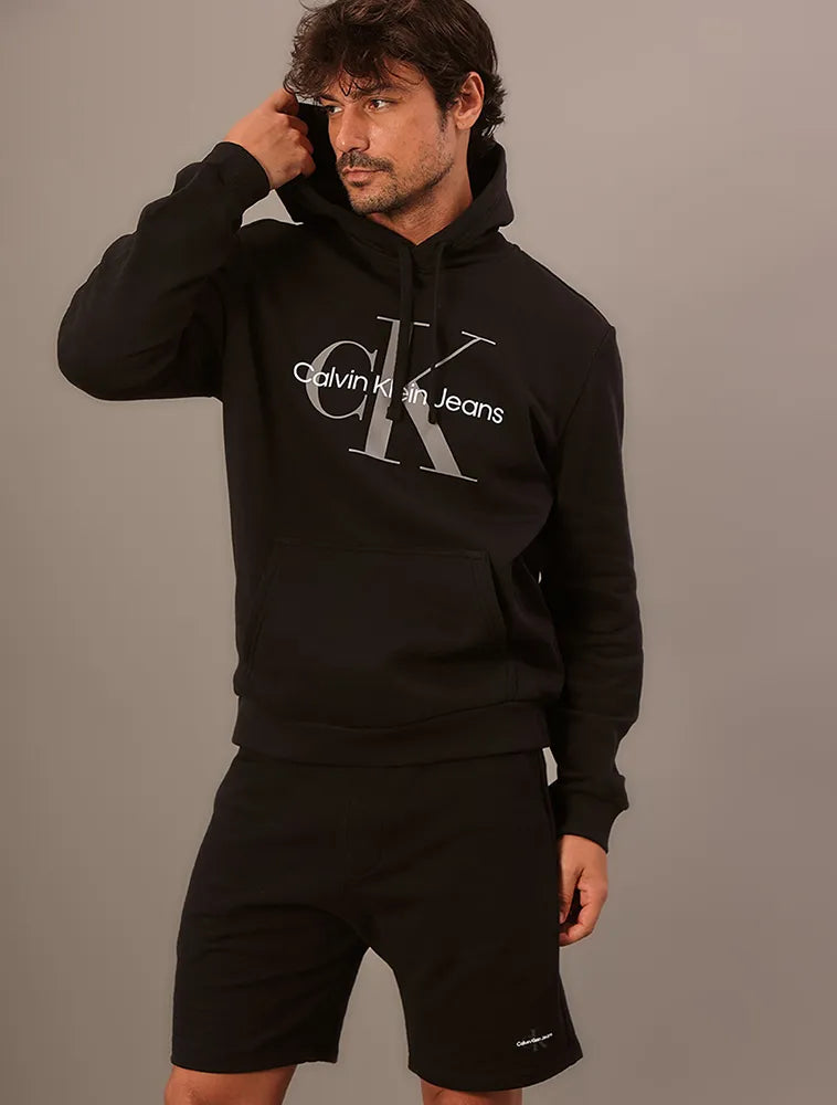 BERMUDA CKJ MAS MOLETOM RE ISSUE PRETO