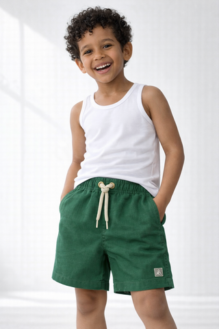 SHORT LINHO MASC KIDS LISO VERDE FLORESTA