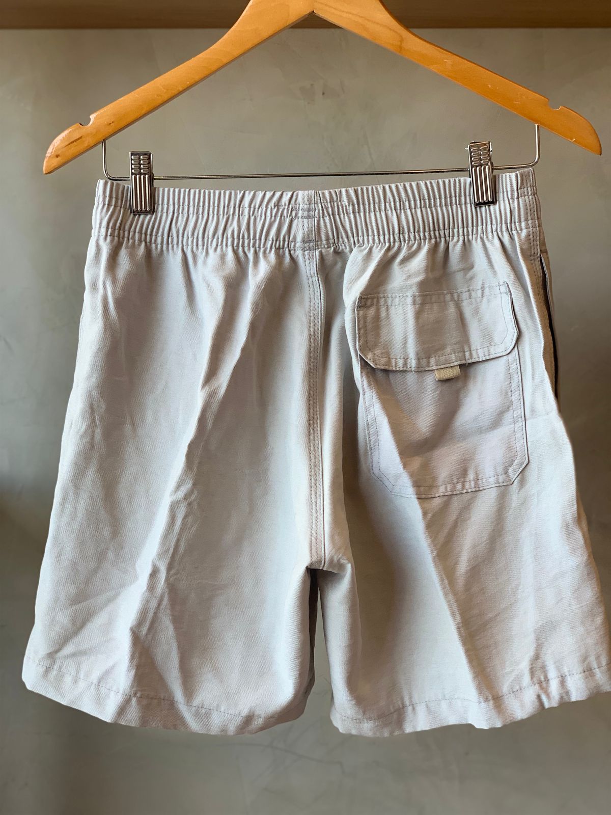 BERMUDA MAS ALFA PREMIUM VISCOSE CINZA CLARO