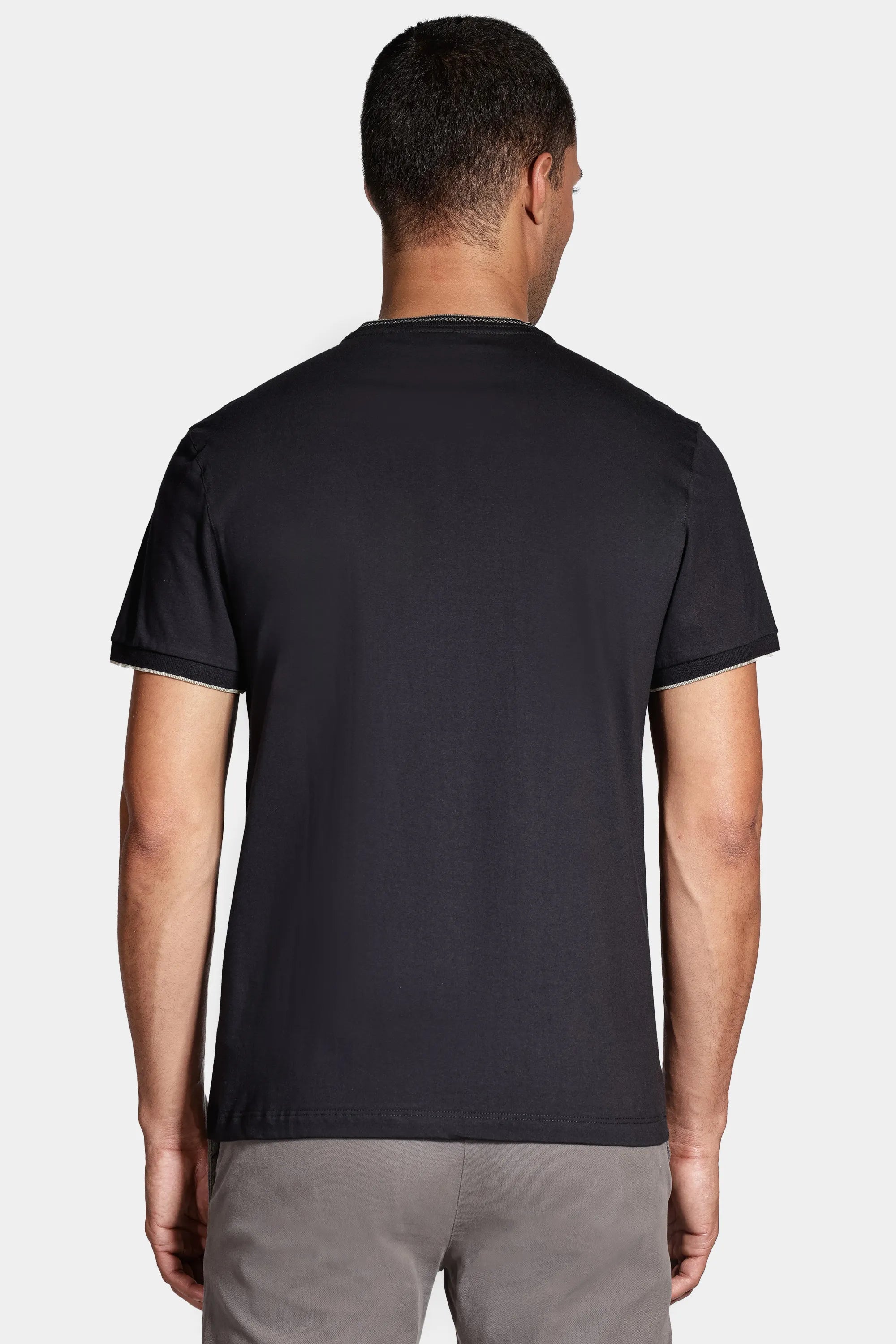 CAMISETA MAS MC BASICA FRISO GOLA ARAMIS PRETO/GRAFITE