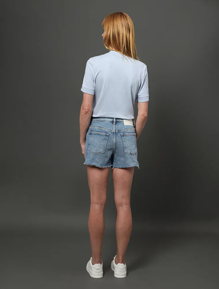 SHORTS CKJ FEM JNS CINT ALTA BARRAS FIO AZUL CLARO