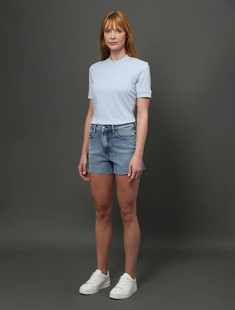 SHORTS CKJ FEM JNS CINT ALTA BARRAS FIO AZUL CLARO