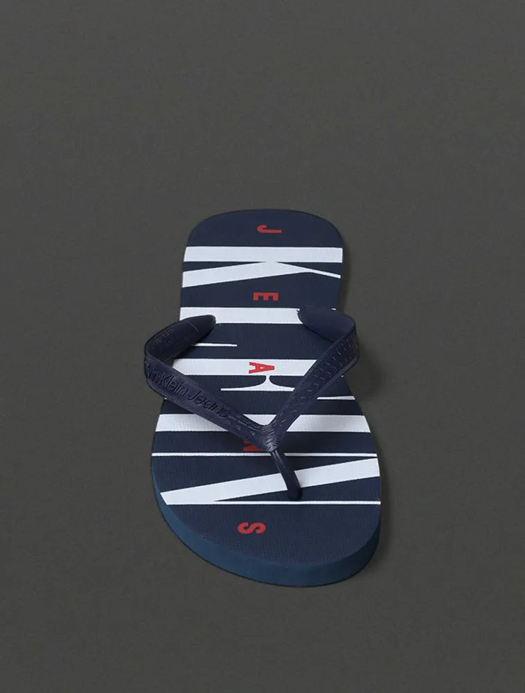 CHINELO MAS CKJ LOGO SERIF FONT MARINHO