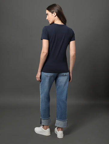 BLUSA CKJ FEM MC REISSUE CENTRALIZADO MARINHO