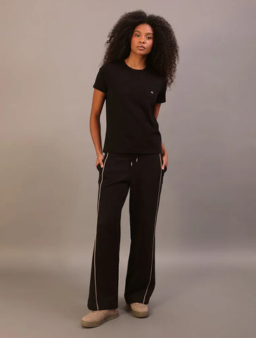 BLUSA MC CKJ FEM LOGO CK BORDADO PRETO