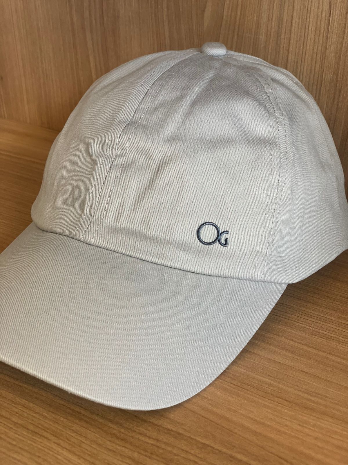 BONE BASICO METAL OG CINZA CLARO 0025