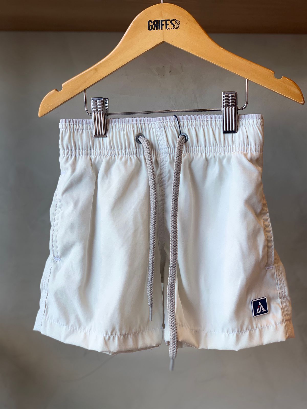 BERMUDA KIDS TACTEL PELETIZADO LISO BRANCO GELO/CINZA