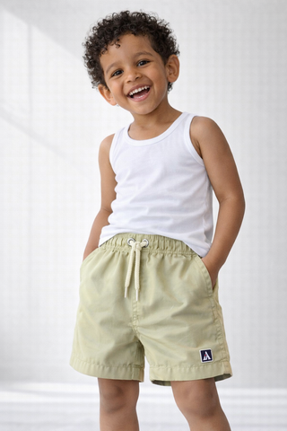 BERMUDA KIDS TACTEL PELETIZADO LISO VERDE CAPIM/KHAKI