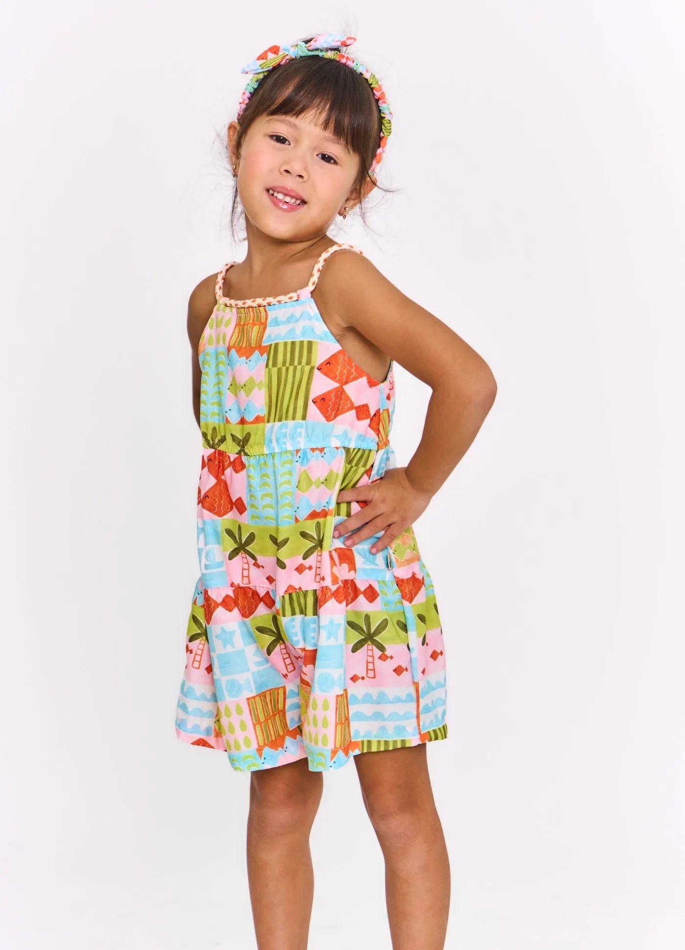 MACAQUINHO FEM GEOPRAIA ALPHABETO BRANCO/ROSA/LARANJA/AZUL