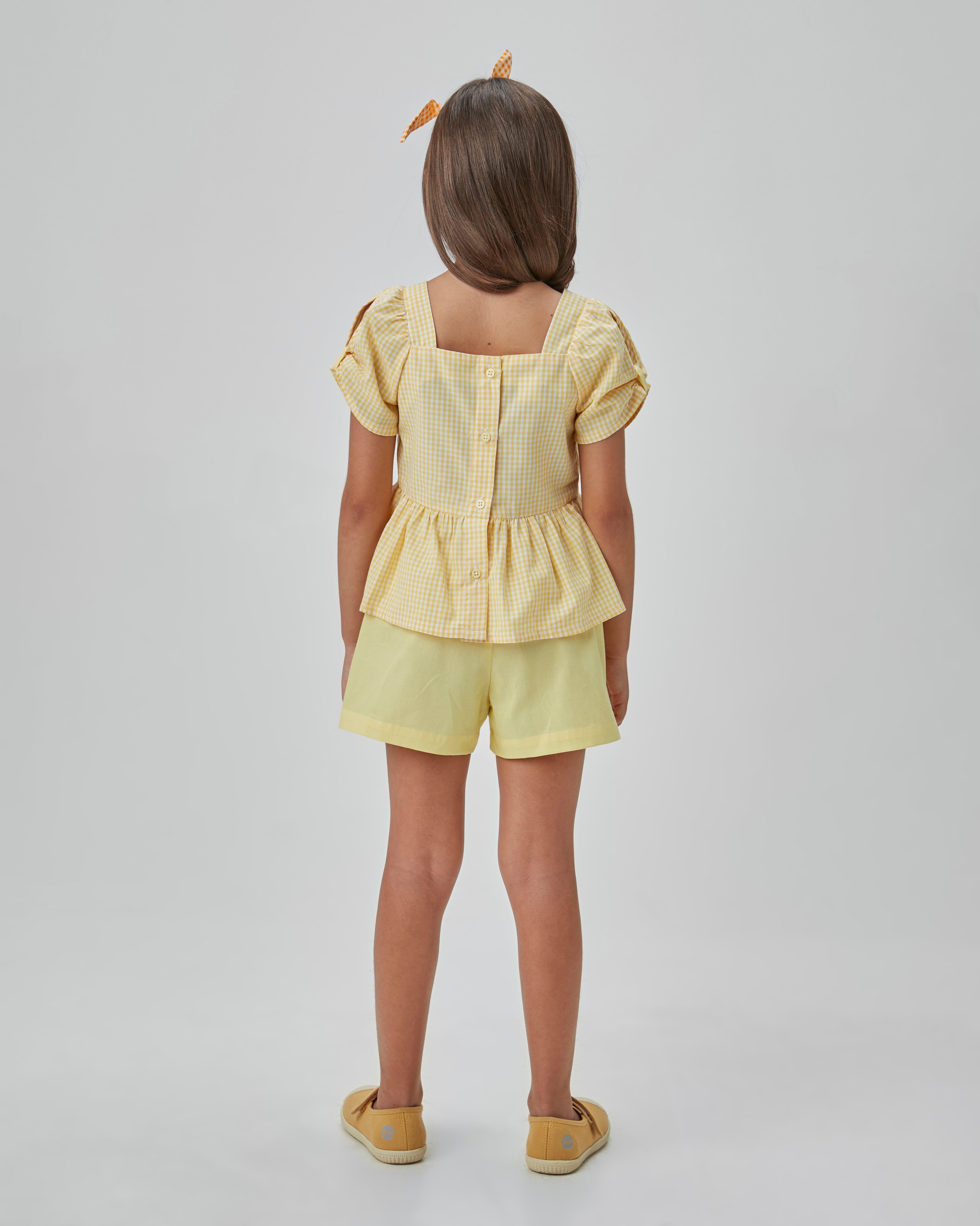 CONJ FEM BATA XADREZ E SHORT LISO AMARELO CLARO