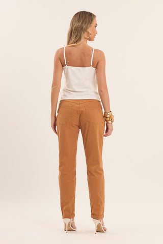 CALCA FEM MOM LAVANDA EM SARJA MASCAVO