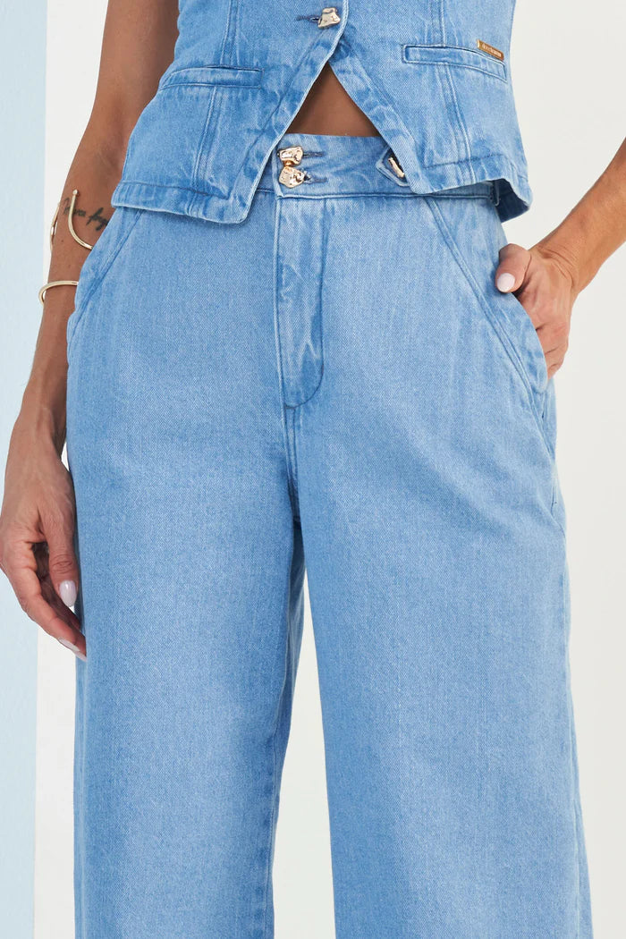 CALCA FEM ROSA EM JEANS COM ELASTANO JEANS MEDIO