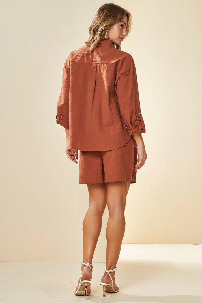 SHORTS FEM EM PLANO ALGODAO FLAME CACAU