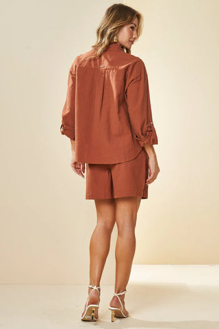 SHORTS FEM EM PLANO ALGODAO FLAME CACAU