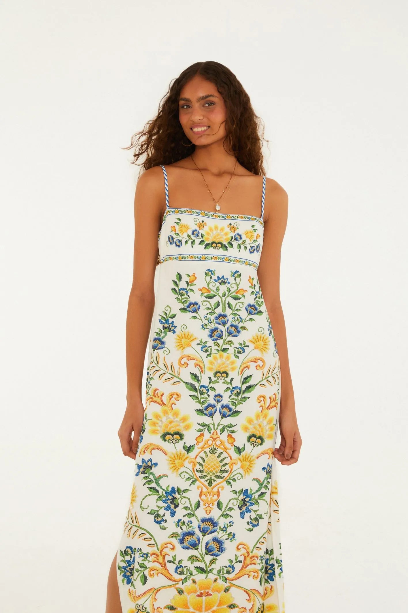 VESTIDO LONGO FLORAL EMILIA FARM BRANCO