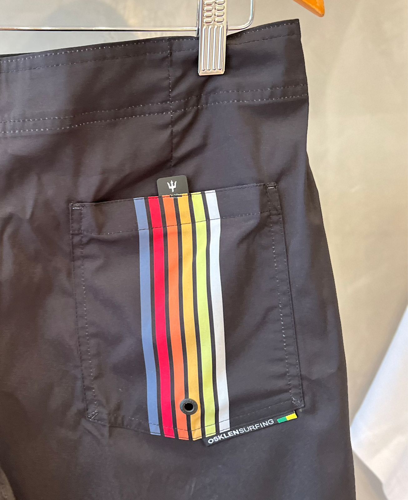 BERMUDA SURF AQUAONE FLEX SPECTRUM PRETO/AMARELO