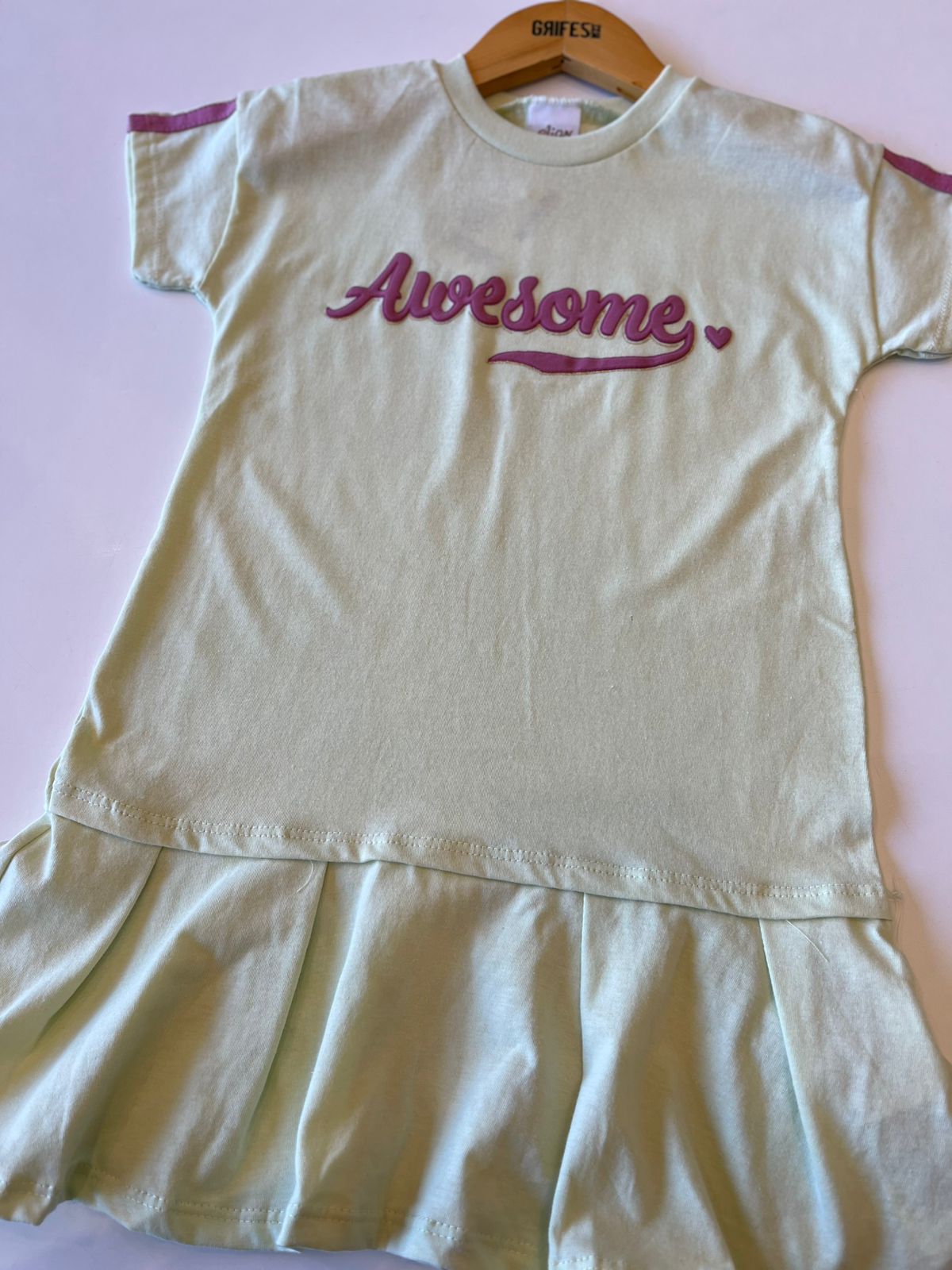 VESTIDO MC AWE SOME ALTO RELEVO VERDE CLARO