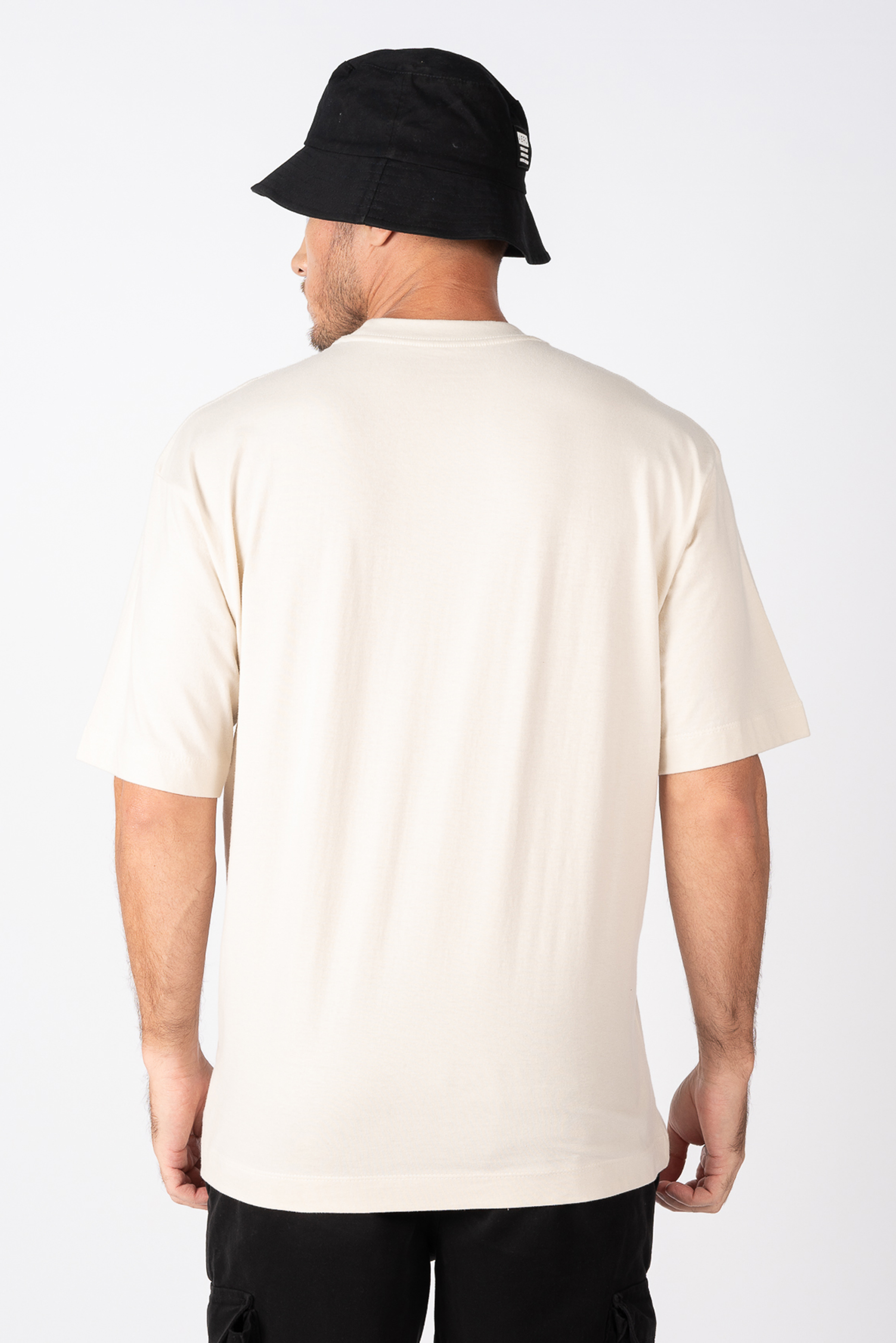 CAMISETA OVERSIZE SILKADA AEROPOSTALE CREME