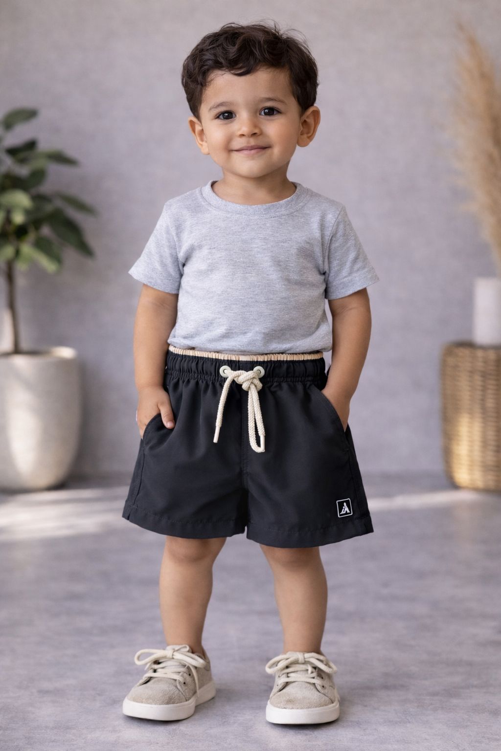 SHORT TACTEL MASC KIDS LISO PRETO/KHAKI