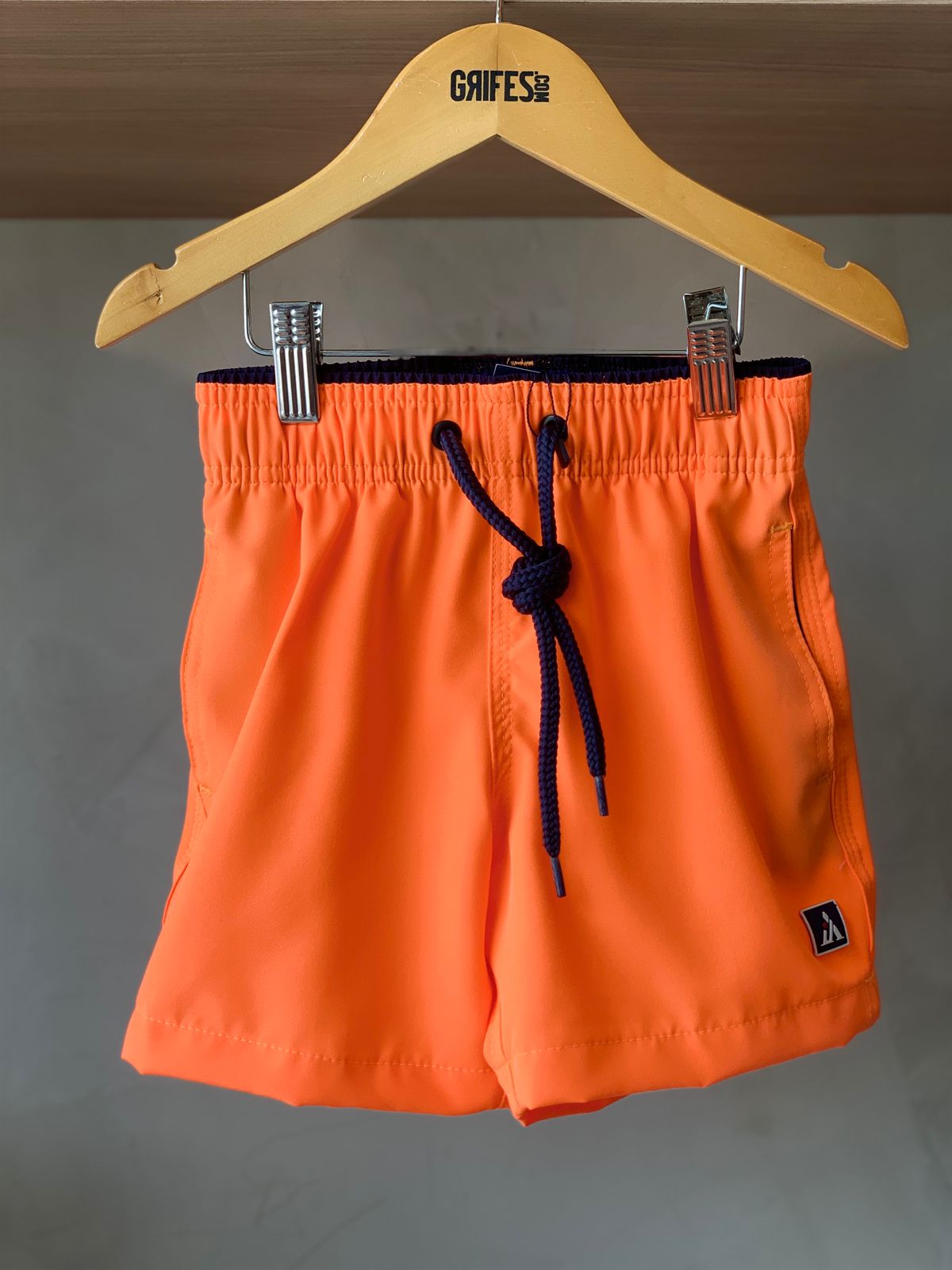 SHORT TACTEL MASC KIDS LISO LARANJA NEON/MARINHO