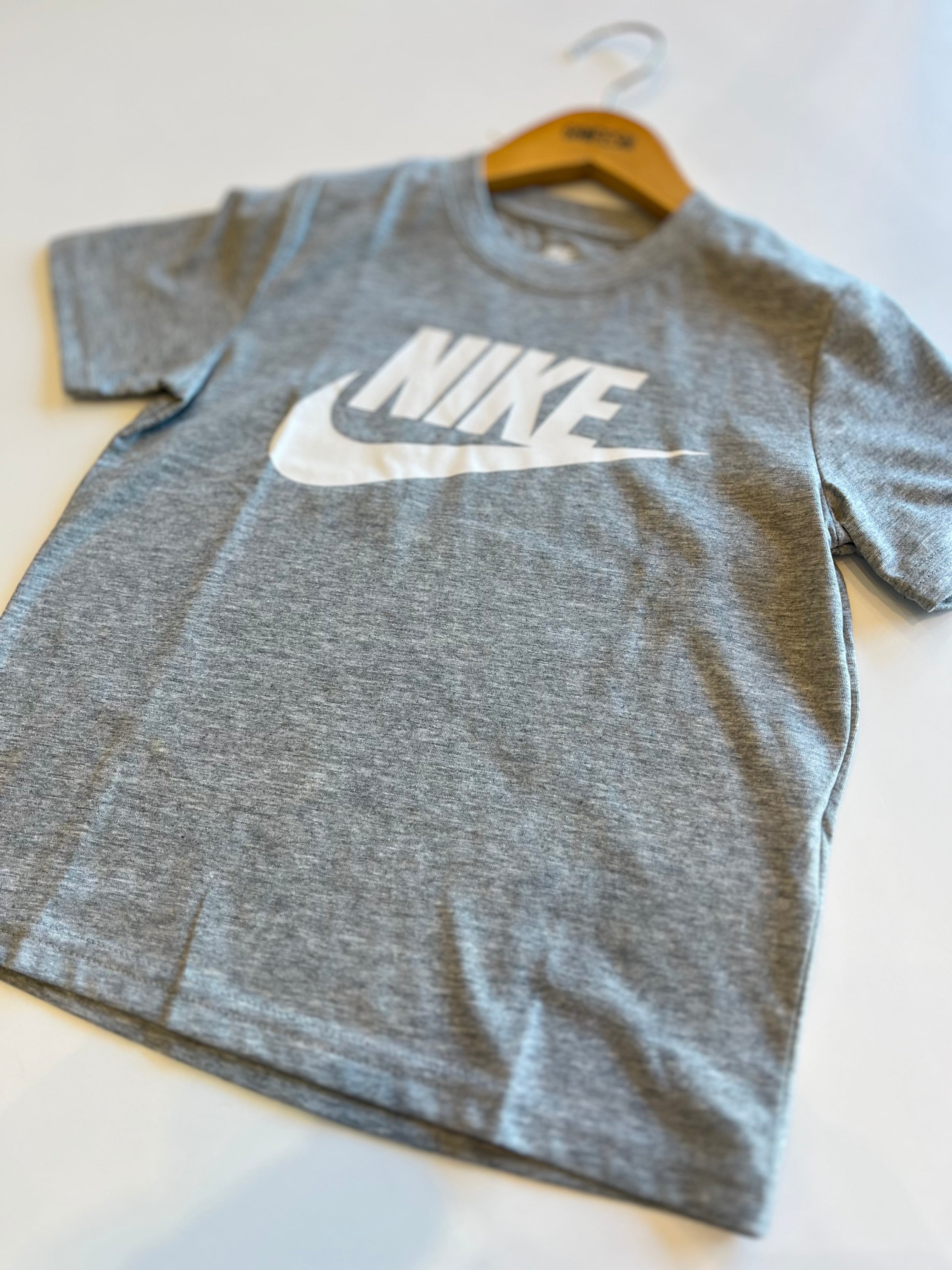 CAMISETA NIKE KIDS MAS FTR EVERGREEN MESCLA 042