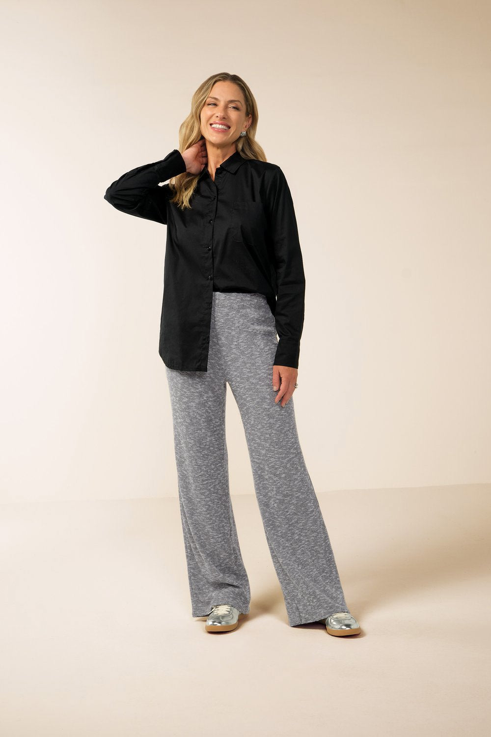 CAMISA FEM ML TRICOL C ELASTANO ALONGADA PRETO